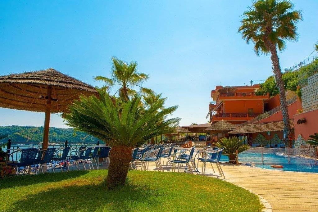 Aparthotel Vekios Club Parga Exteriér fotografie